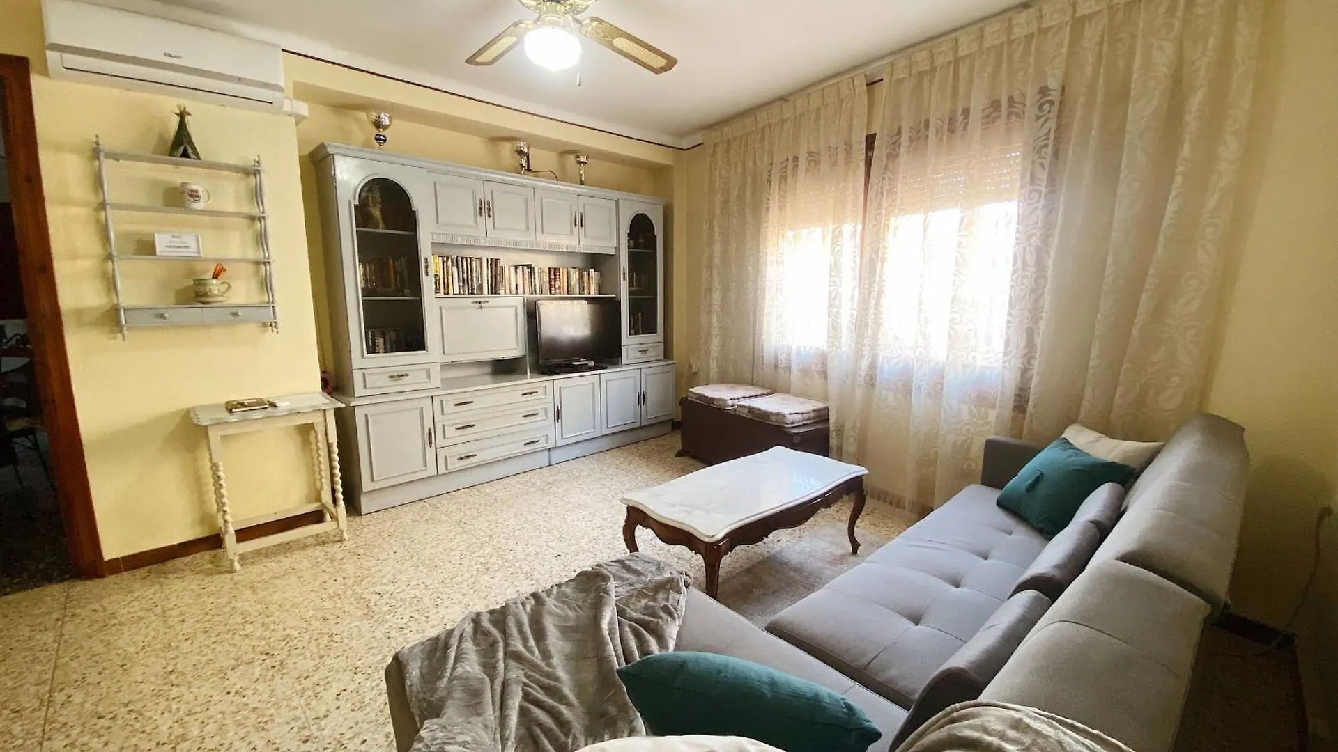 Ebro Valley Apartment contacts