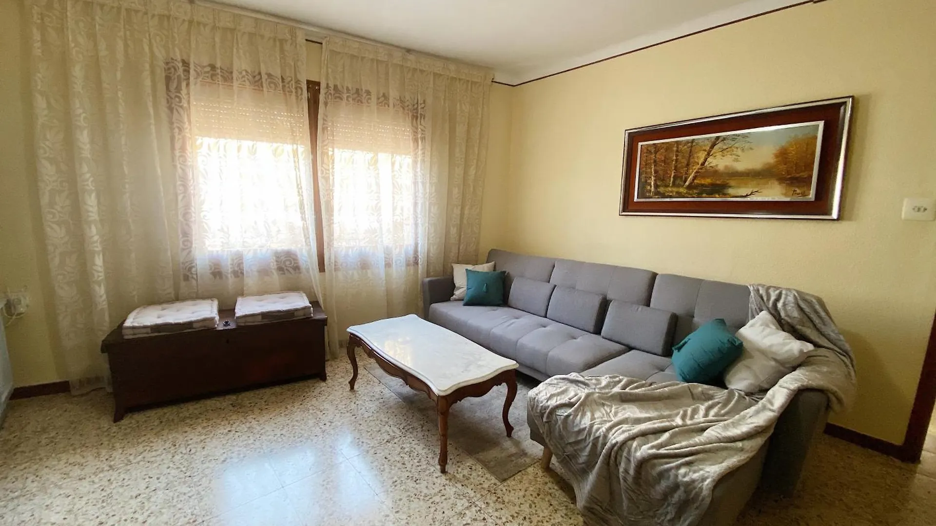 Ebro Valley Apartment Mora d'Ebre Spain